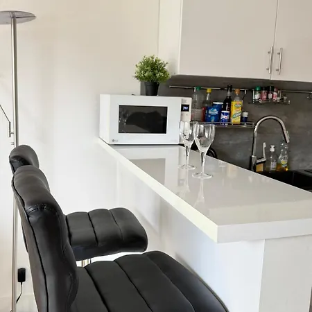 Apartament Chic Modern Steps From Luxembourg Gardens Henri Barbusse *